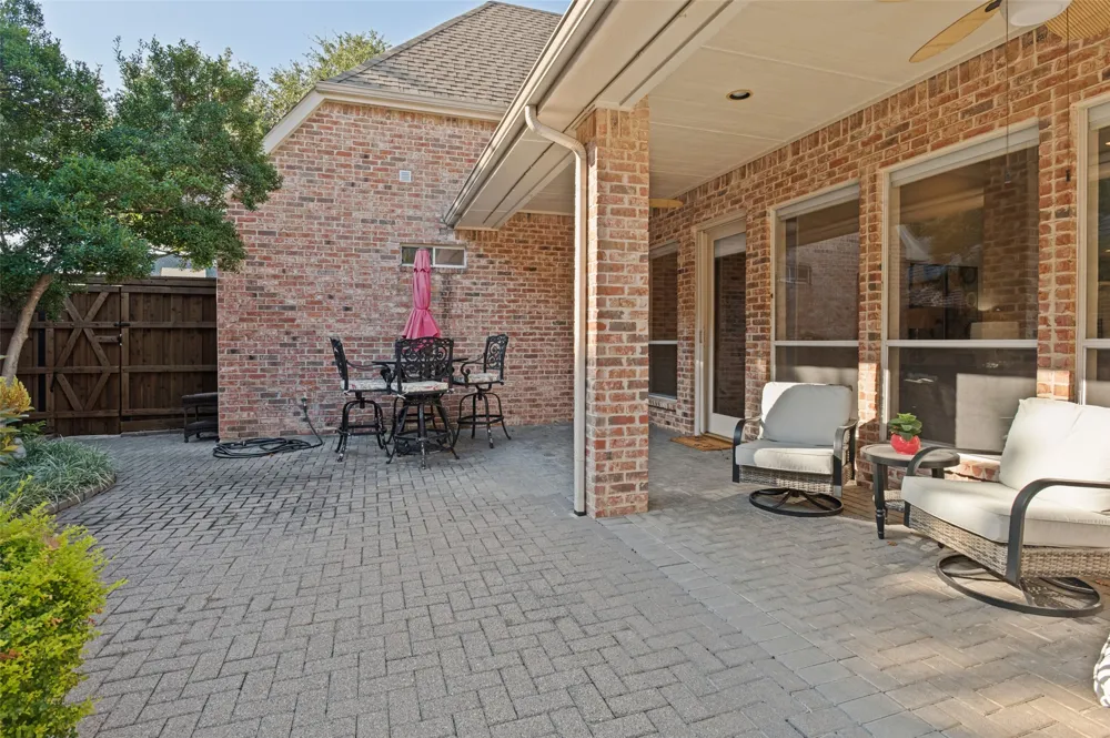 5929 Newgate Lane Plano, TX 75093