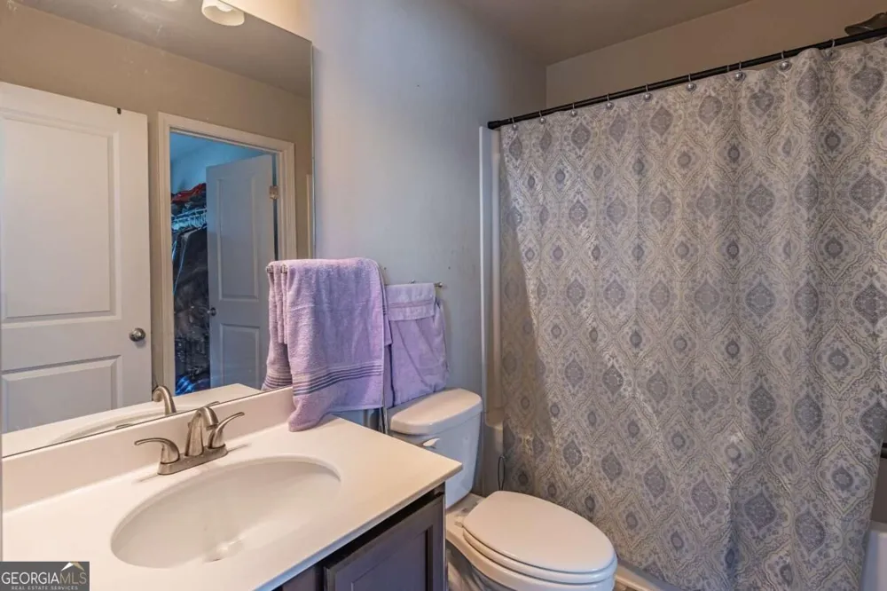 103 Creekside Bluff WAY Auburn, GA 30011