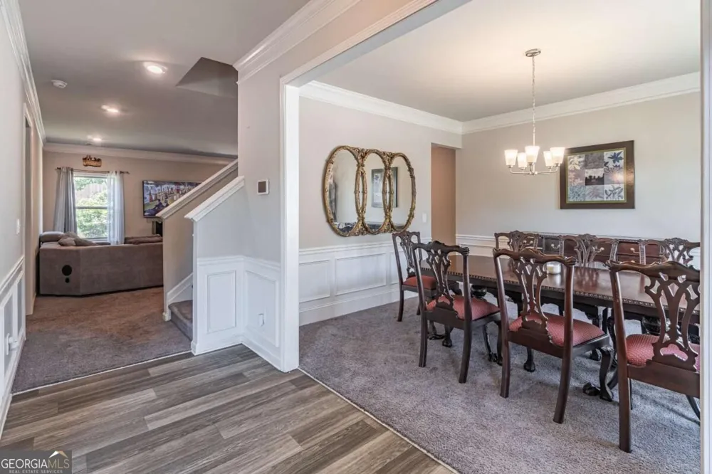 103 Creekside Bluff WAY Auburn, GA 30011