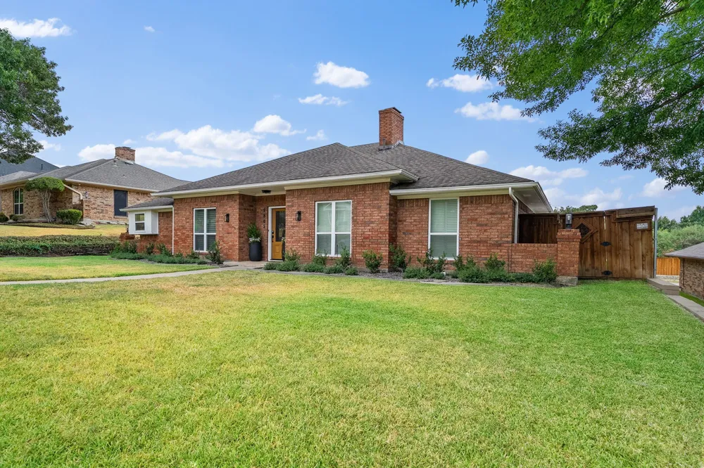 2805 Colleen Drive Garland, TX 75043