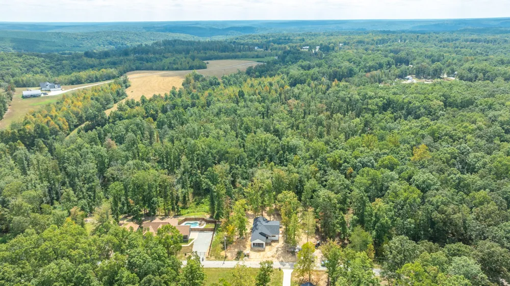 163 Countrywood Ln Hohenwald, TN 38462