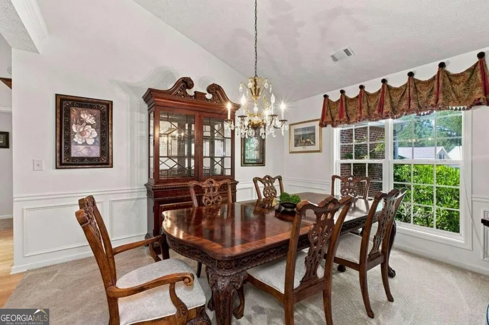 4057 Roslindale LN Buford, GA 30519