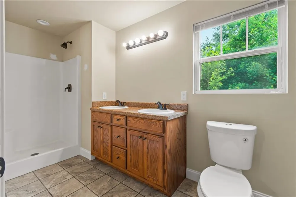 148 Brooks Drive Dahlonega, GA 30533