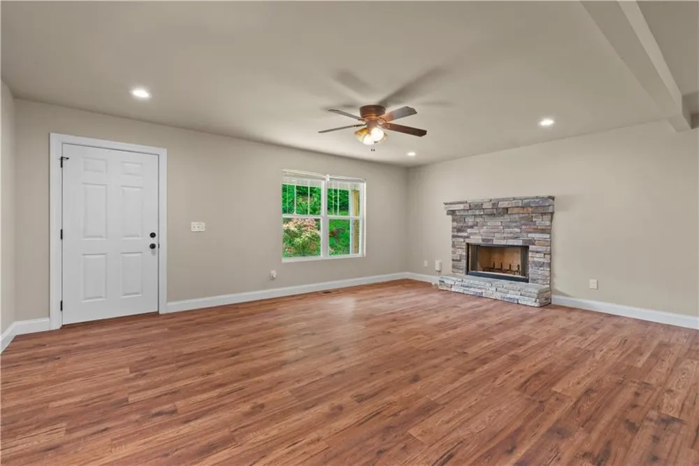 148 Brooks Drive Dahlonega, GA 30533
