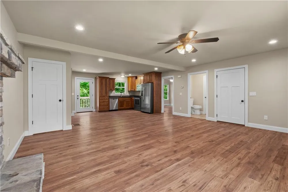 148 Brooks Drive Dahlonega, GA 30533
