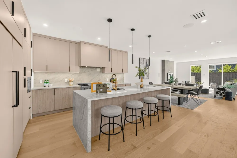 6531 Victoria Avenue Dallas, TX 75209