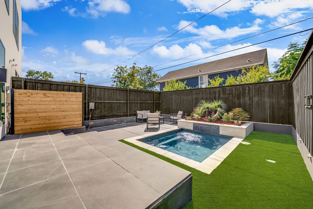 6531 Victoria Avenue Dallas, TX 75209