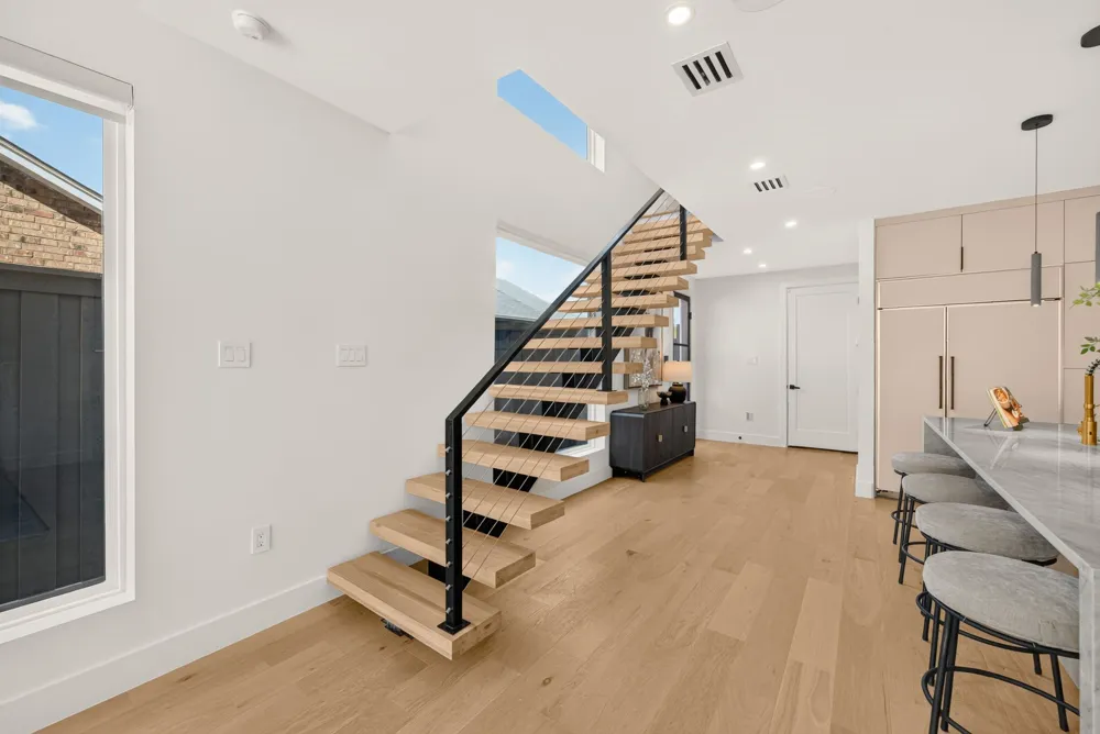 6531 Victoria Avenue Dallas, TX 75209