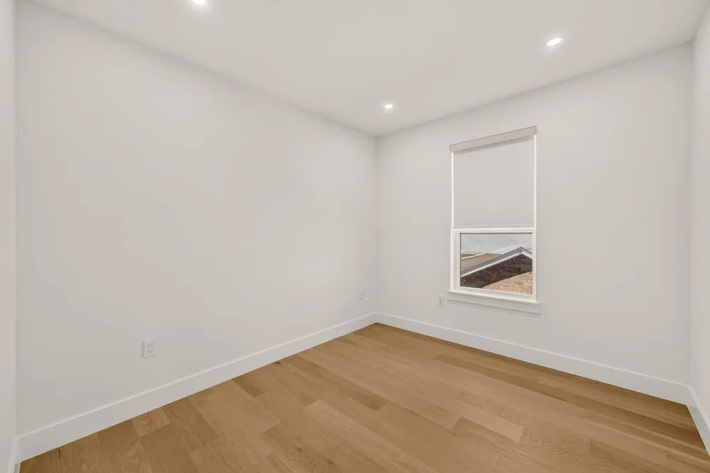 6531 Victoria Avenue Dallas, TX 75209