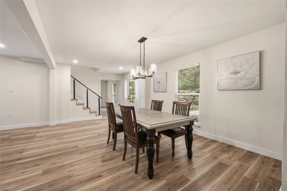 2127 Los Robles Street Grapevine, TX 76051