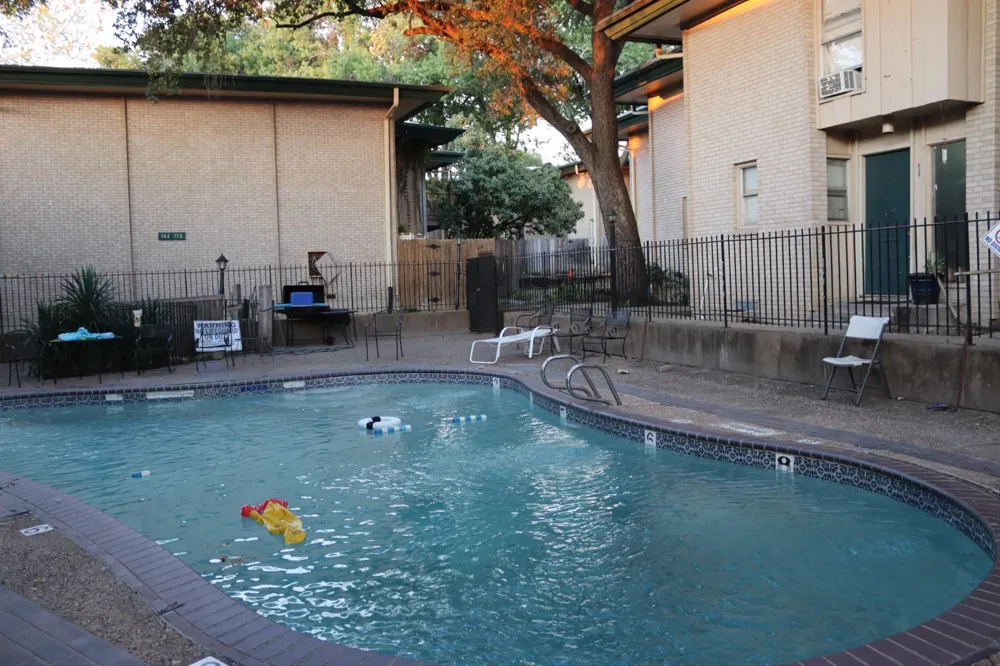 928 S Weatherred Drive Richardson, TX 75080