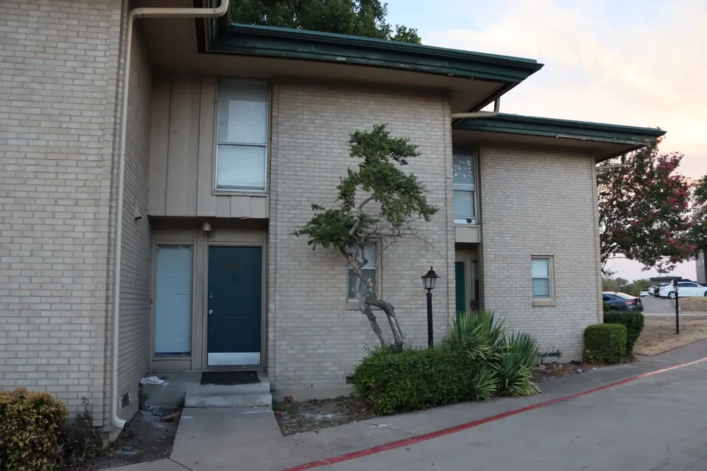 928 S Weatherred Drive Richardson, TX 75080