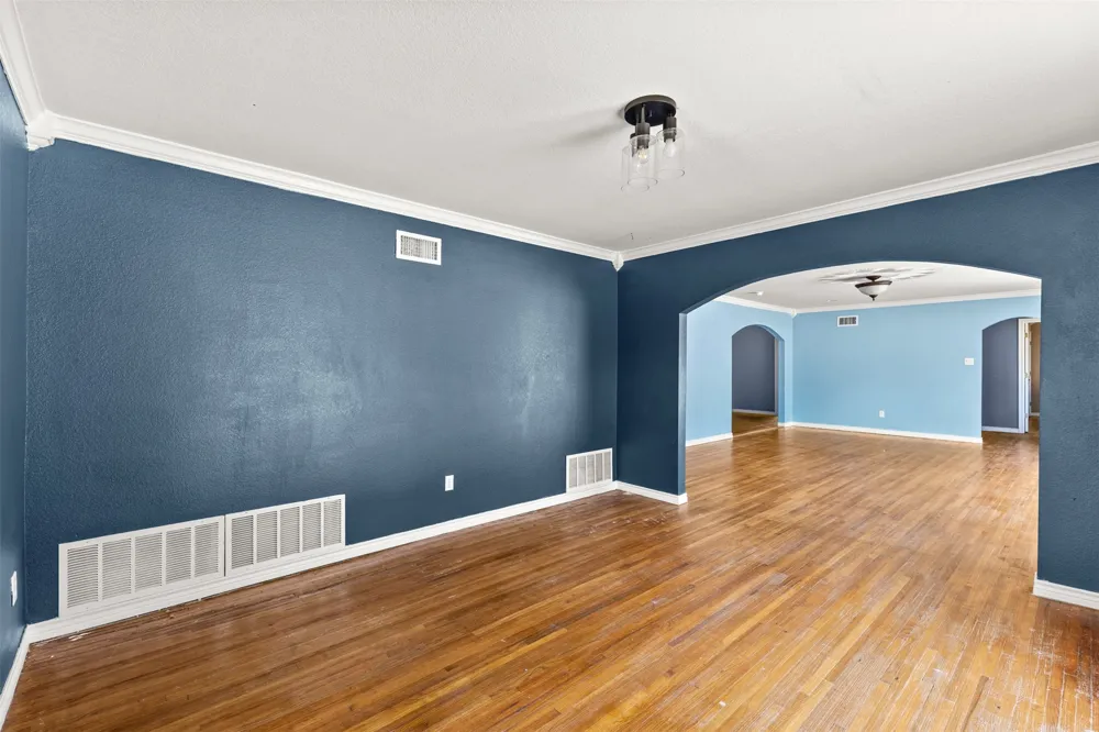 1440 Columbia Avenue Corsicana, TX 75110
