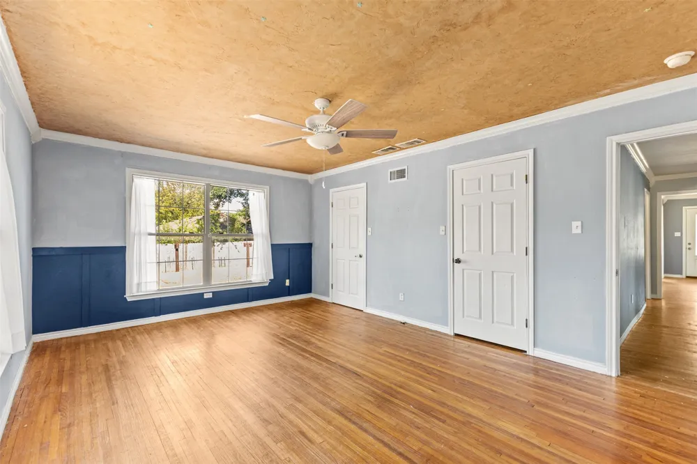 1440 Columbia Avenue Corsicana, TX 75110