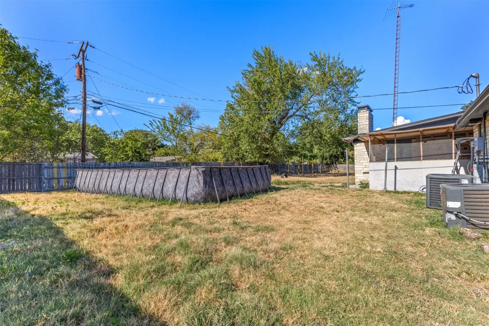 1440 Columbia Avenue Corsicana, TX 75110