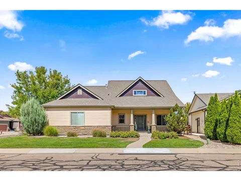 102 Kitty Hawk Drive