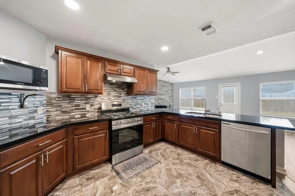 18126 Brightwood Park Lane Richmond, TX 77407