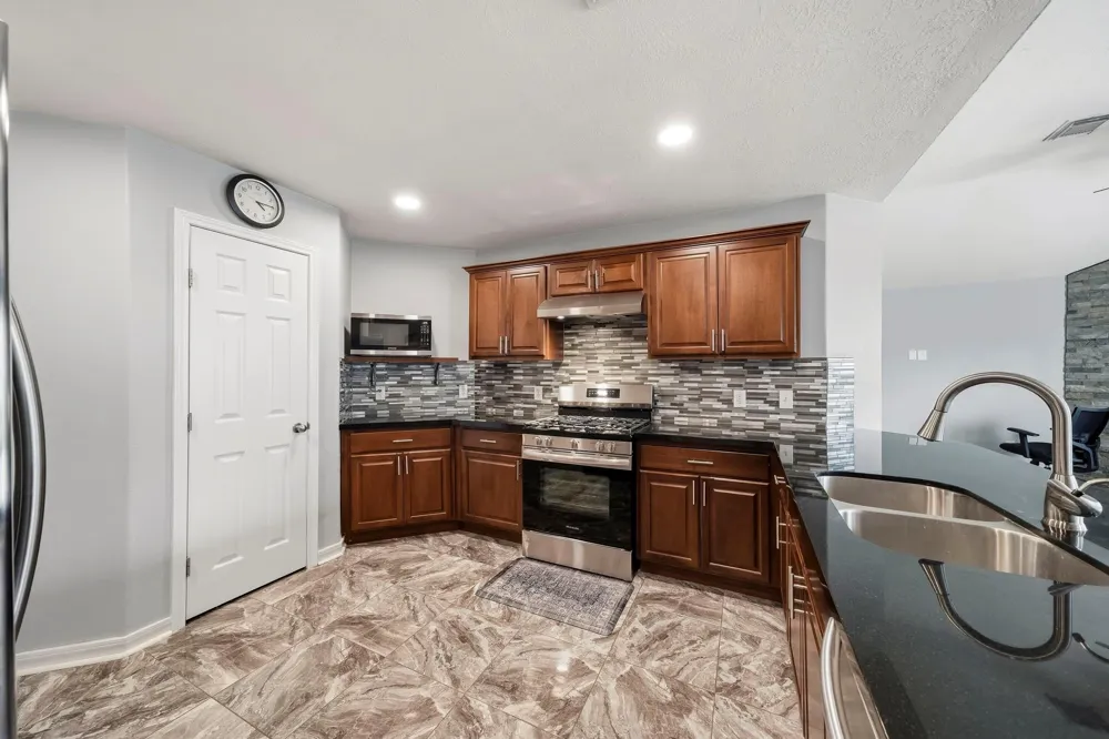 18126 Brightwood Park Lane Richmond, TX 77407