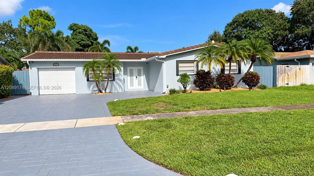 1711 50th Ave Hollywood, FL 33021