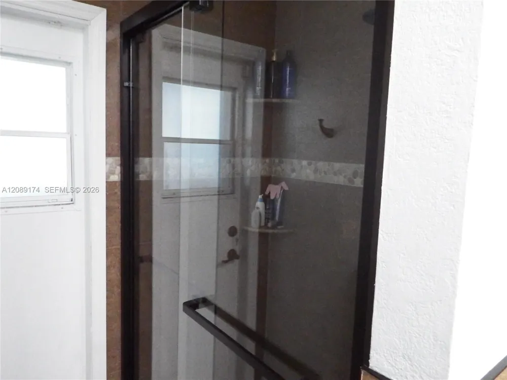 1711 50th Ave Hollywood, FL 33021