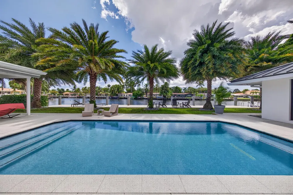 2118 NE 15TH TERRACE Wilton Manors, FL 33305