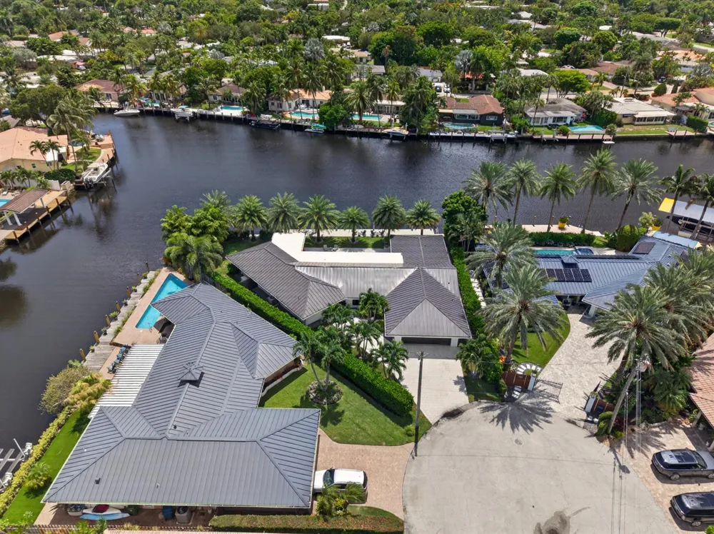 2118 NE 15TH TERRACE Wilton Manors, FL 33305
