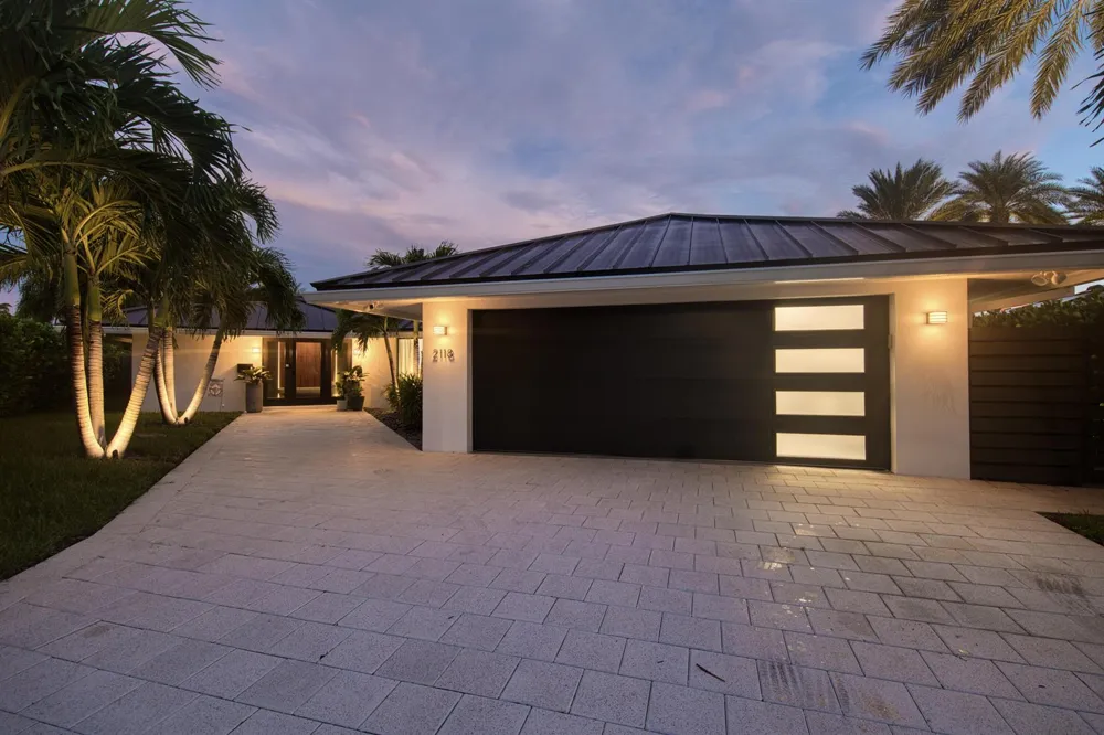 2118 NE 15TH TERRACE Wilton Manors, FL 33305