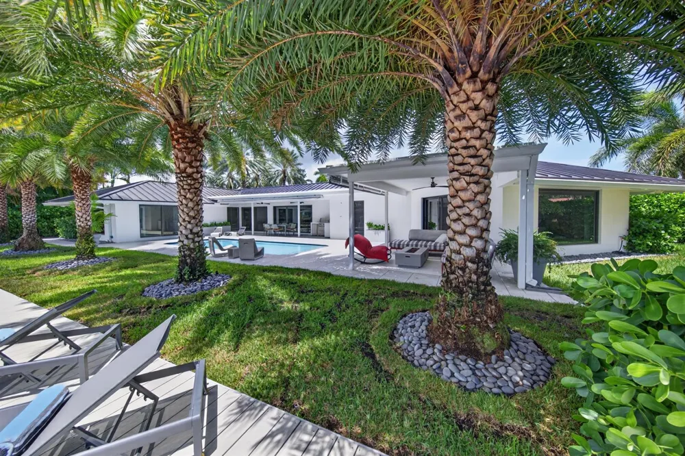 2118 NE 15TH TERRACE Wilton Manors, FL 33305