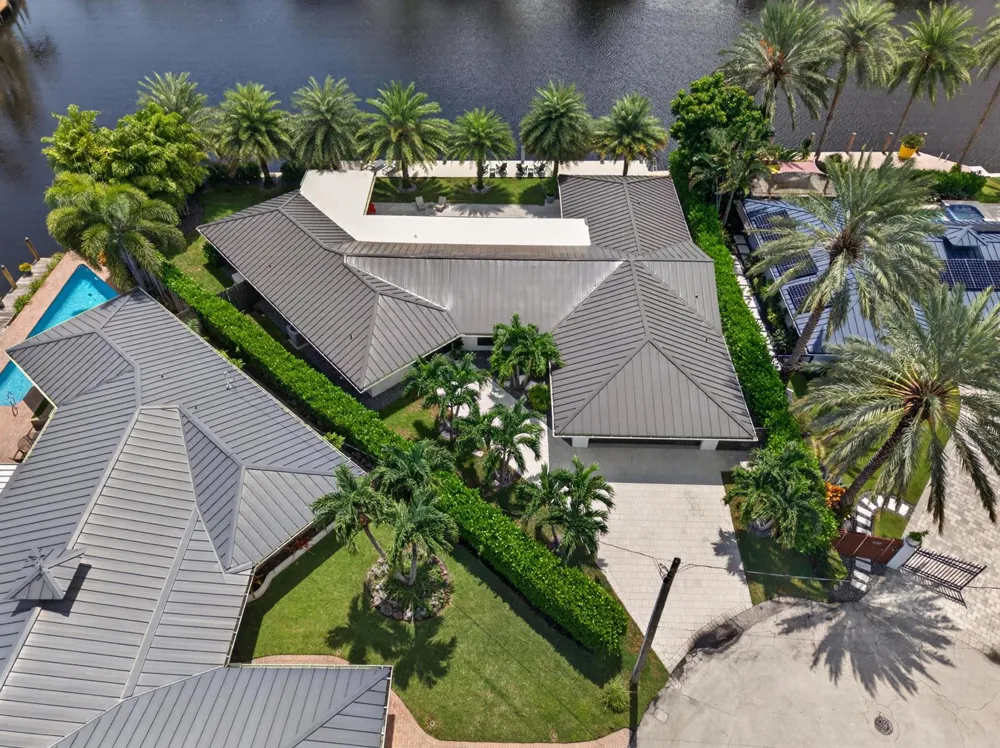2118 NE 15TH TERRACE Wilton Manors, FL 33305