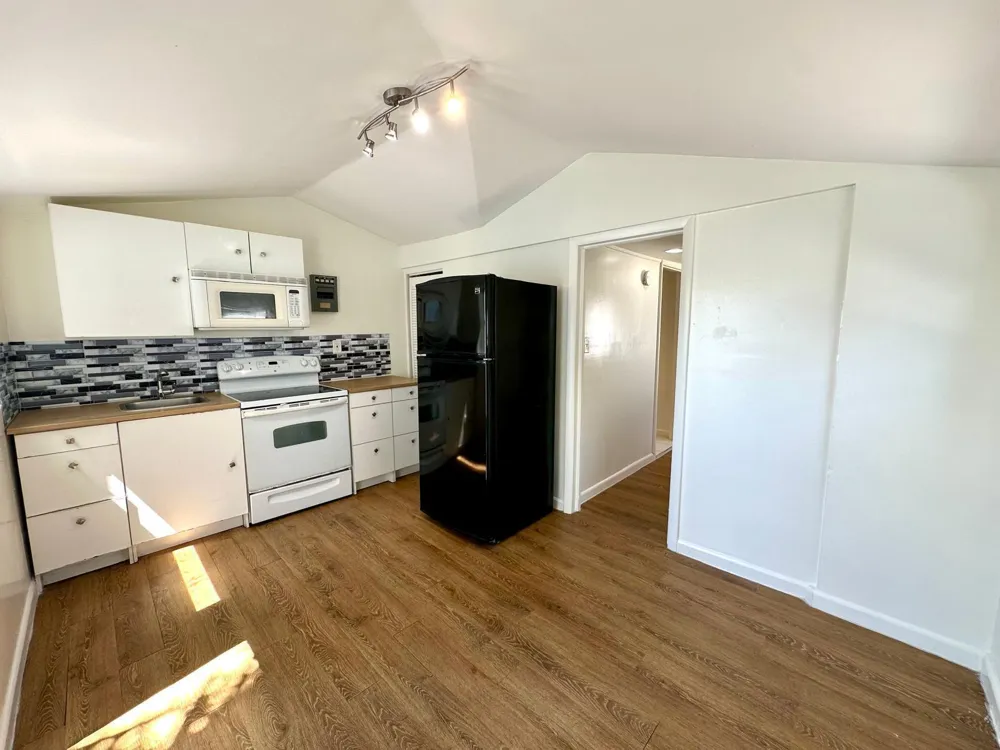 6101 Webster Avenue #2 West Palm Beach, FL 33405