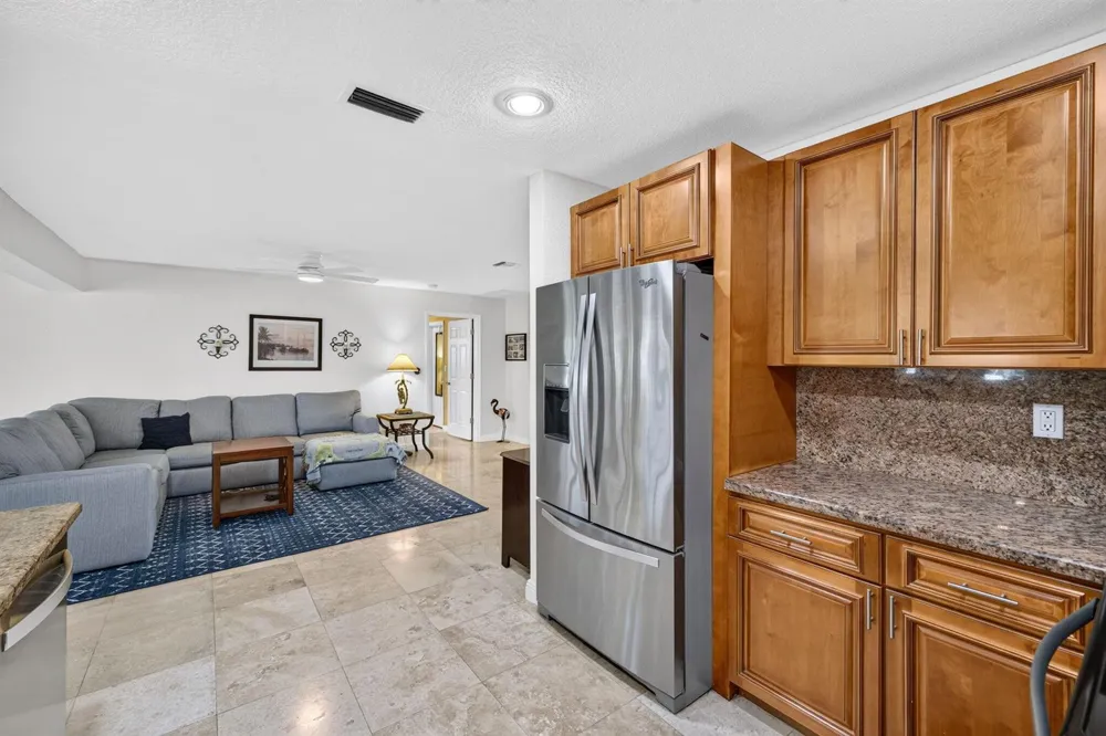 943 NAUTILUS Isle Dania Beach, FL 33004