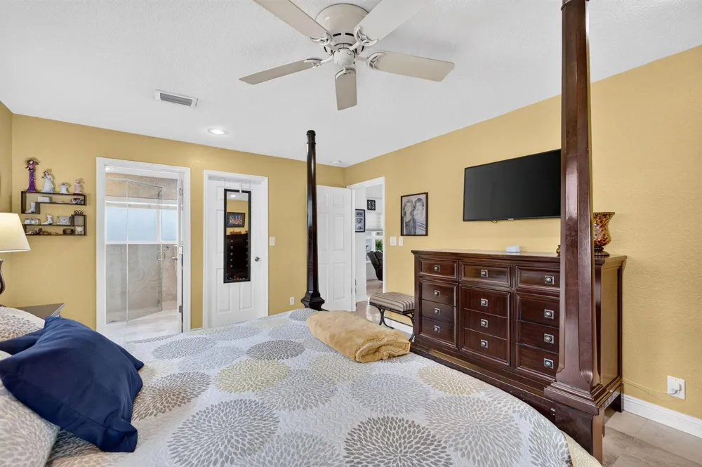 943 NAUTILUS Isle Dania Beach, FL 33004