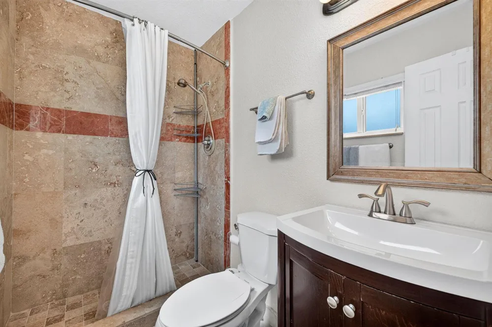 943 NAUTILUS Isle Dania Beach, FL 33004