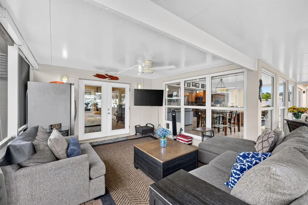 943 NAUTILUS Isle Dania Beach, FL 33004
