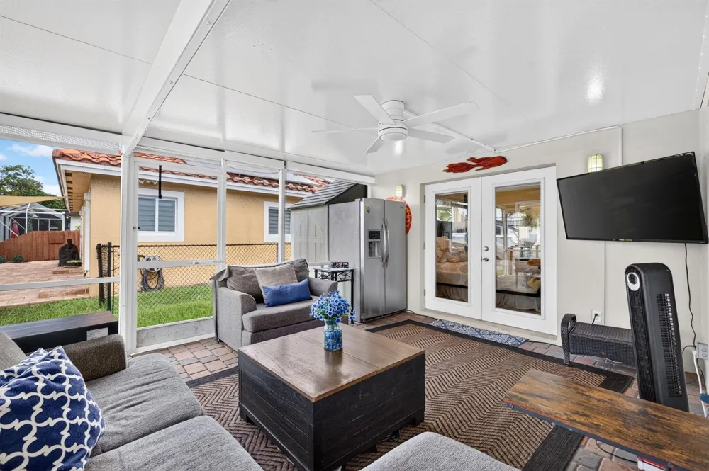 943 NAUTILUS Isle Dania Beach, FL 33004