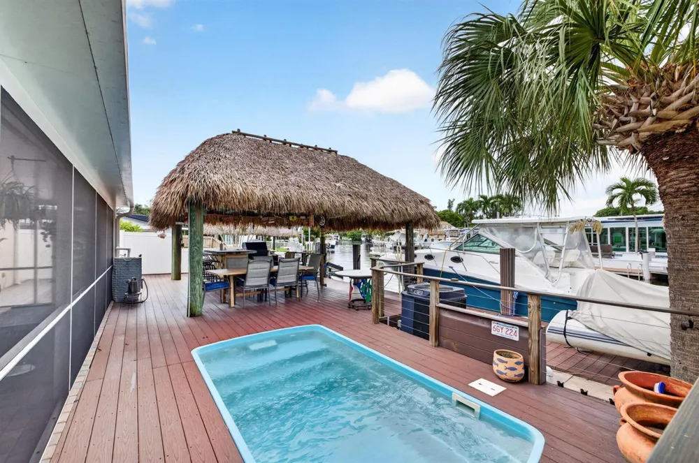 943 NAUTILUS Isle Dania Beach, FL 33004
