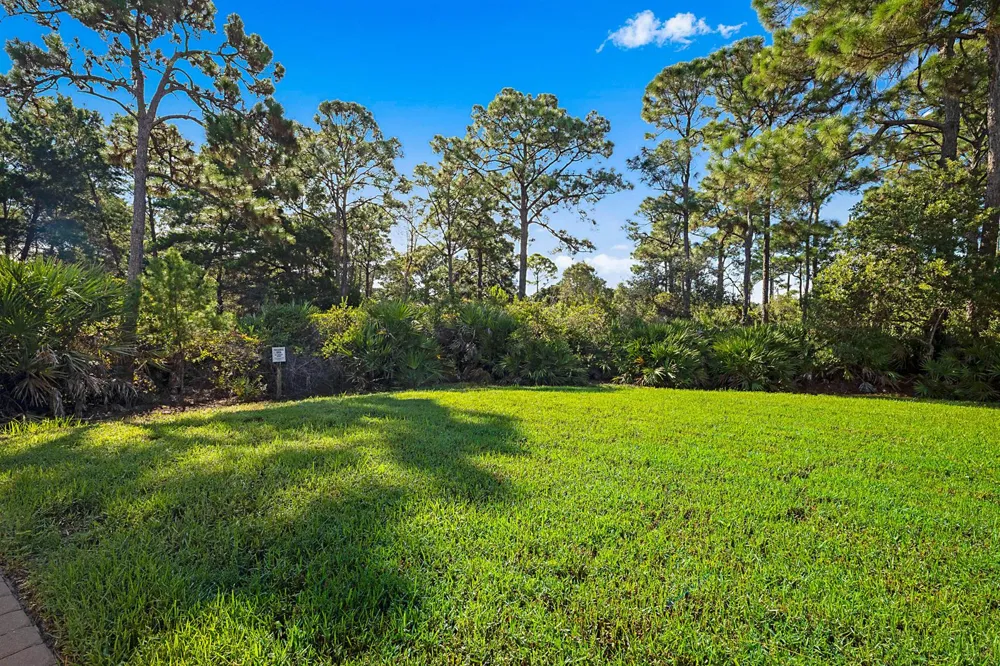 6216 SE Portofino Circle Hobe Sound, FL 33455