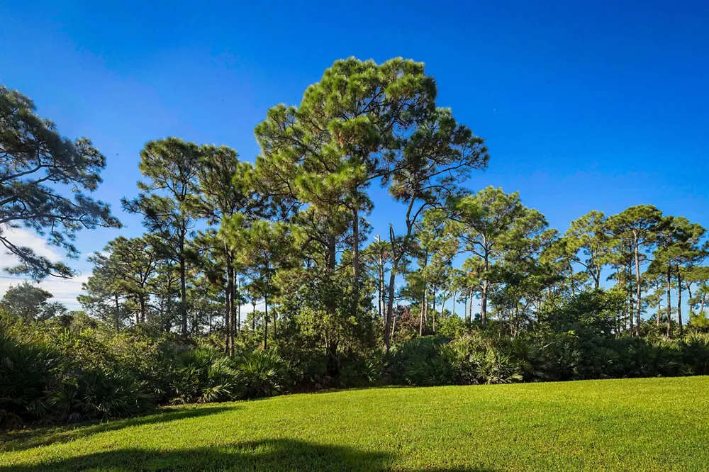 6216 SE Portofino Circle Hobe Sound, FL 33455