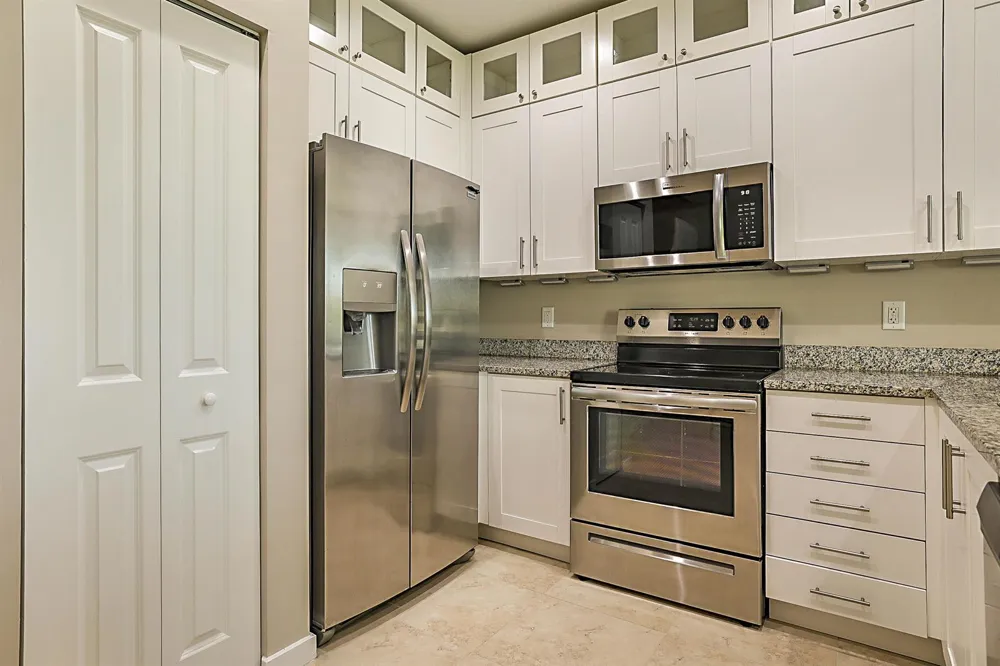 6216 SE Portofino Circle Hobe Sound, FL 33455