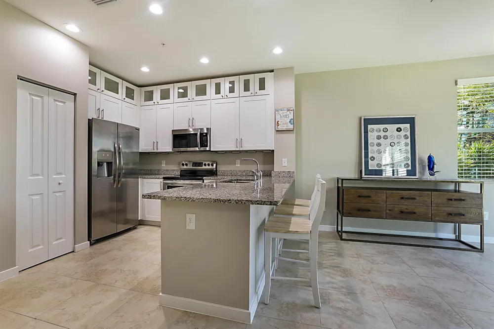 6216 SE Portofino Circle Hobe Sound, FL 33455