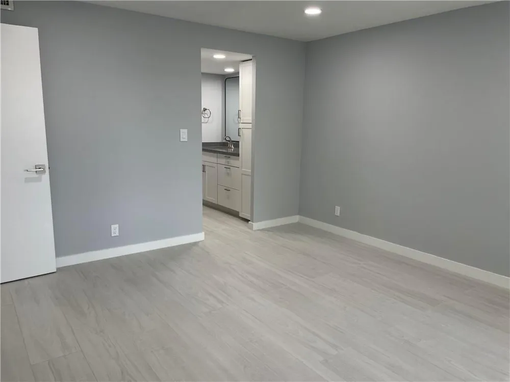 2322 S CYPRESS BEND DRIVE #210 Pompano Beach, FL 33069