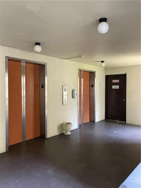 2322 S CYPRESS BEND DRIVE #210 Pompano Beach, FL 33069