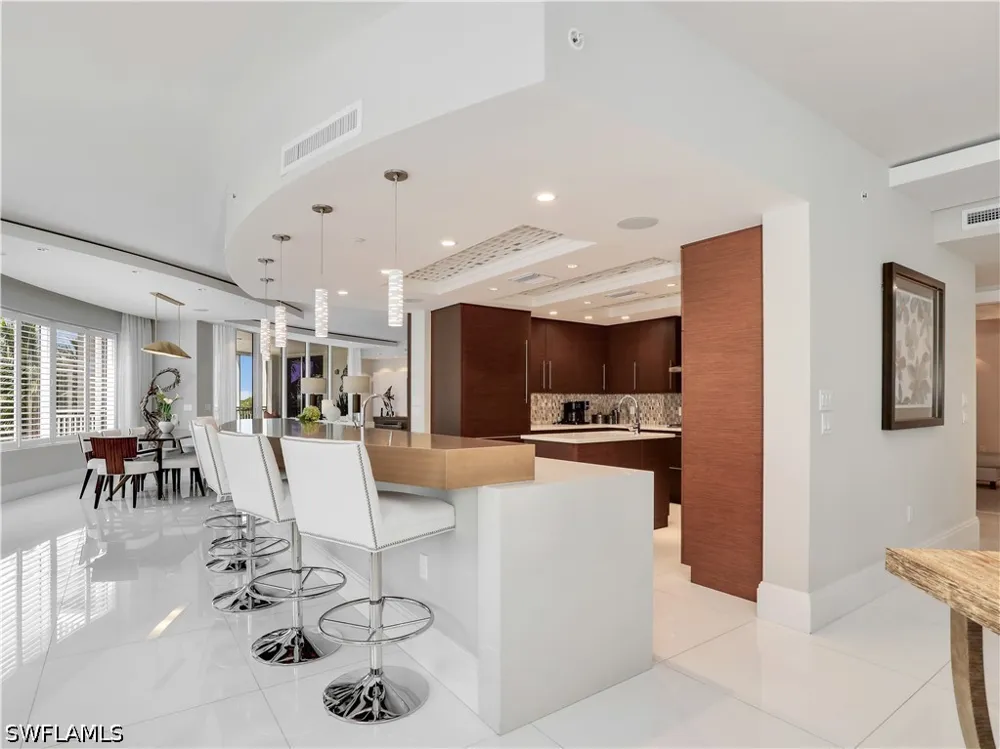 Vanderbilt Drive #301 Naples, FL 34110