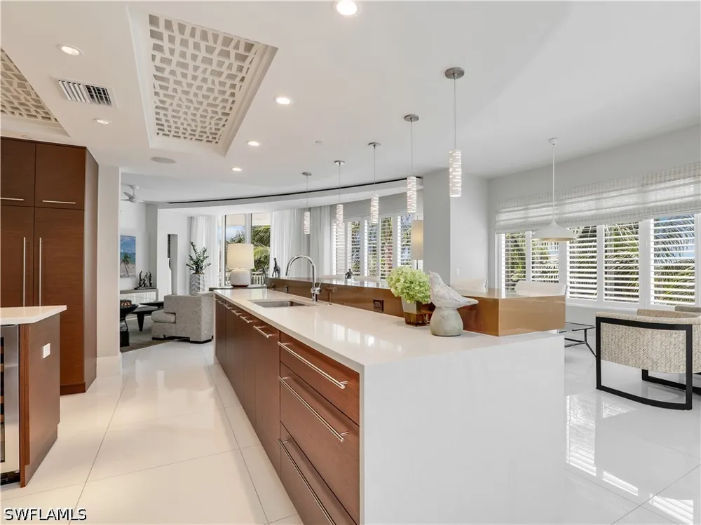 Vanderbilt Drive #301 Naples, FL 34110