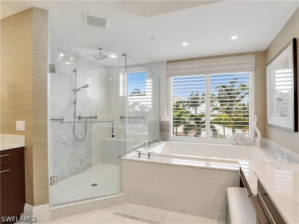 Vanderbilt Drive #301 Naples, FL 34110