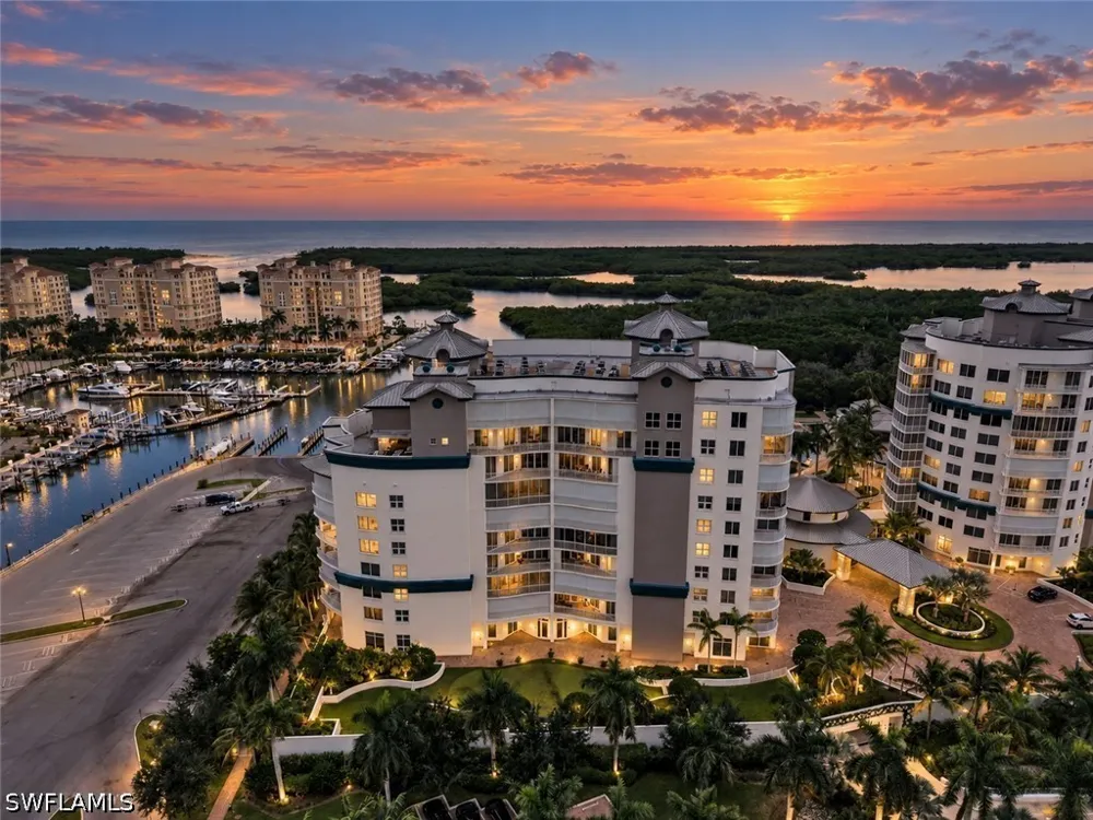 Vanderbilt Drive #301 Naples, FL 34110