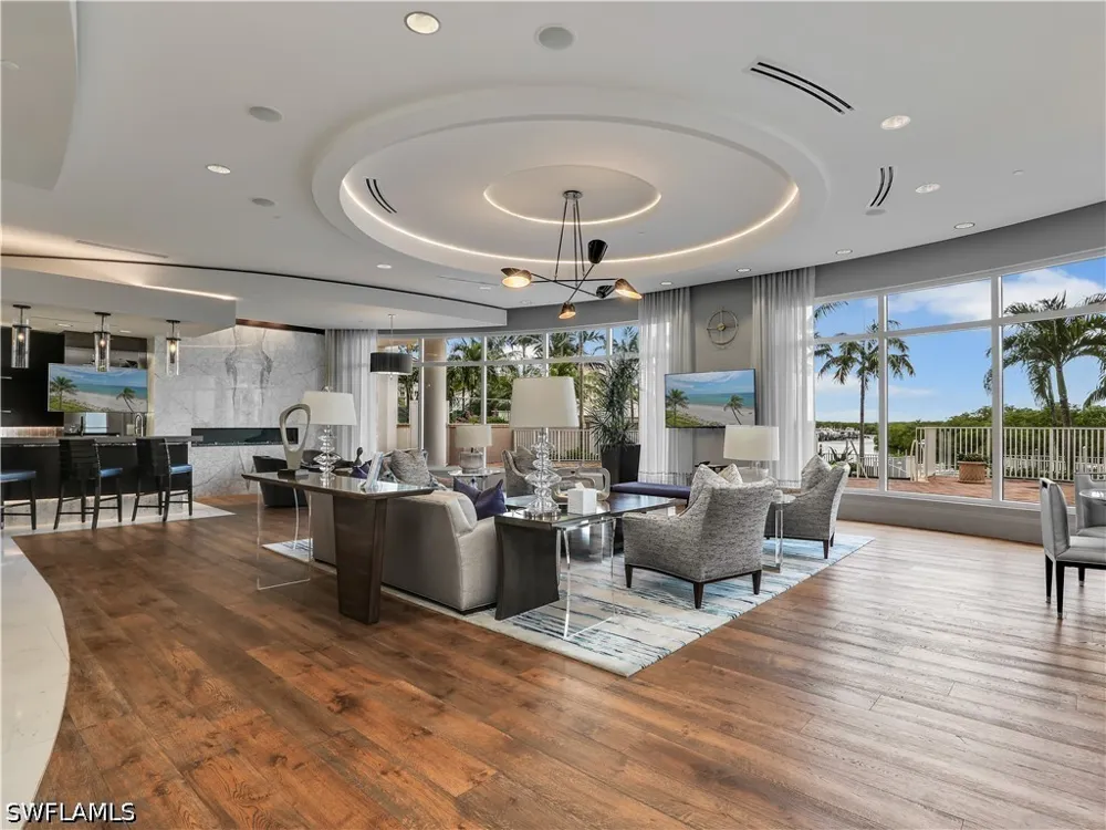 Vanderbilt Drive #301 Naples, FL 34110