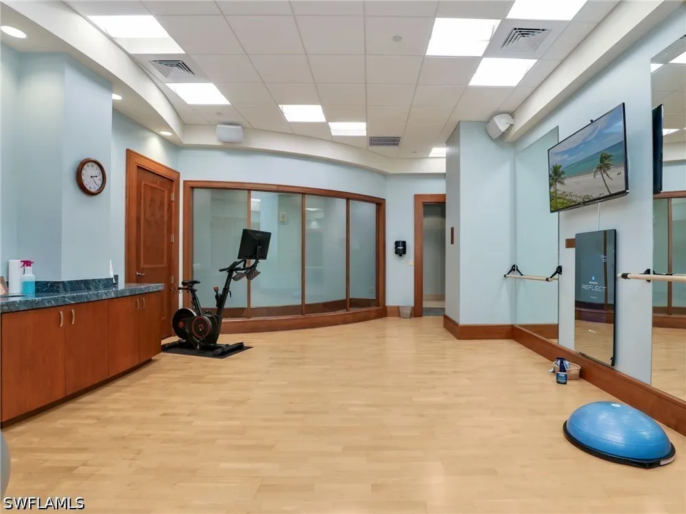 Vanderbilt Drive #301 Naples, FL 34110