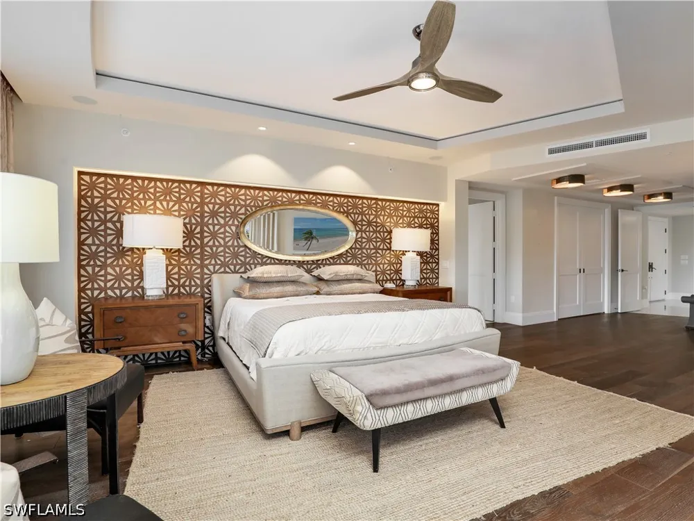 Vanderbilt Drive #301 Naples, FL 34110