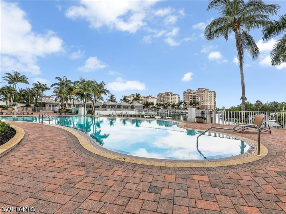Vanderbilt Drive #301 Naples, FL 34110